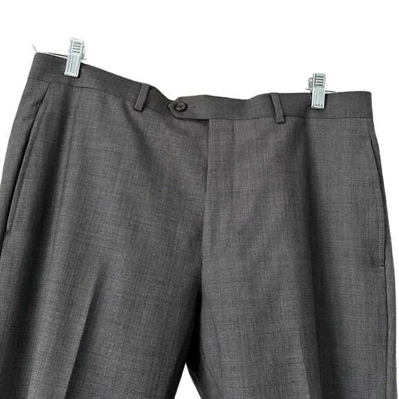Lauren Ralph Lauren grey two piece suit two buttoned jacket tapered leg 40R 36”